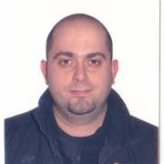 Soy estudiante del último curso del Grado de Geografía e Historia y doy clases de apoyo a estudiantes de Humanidades.